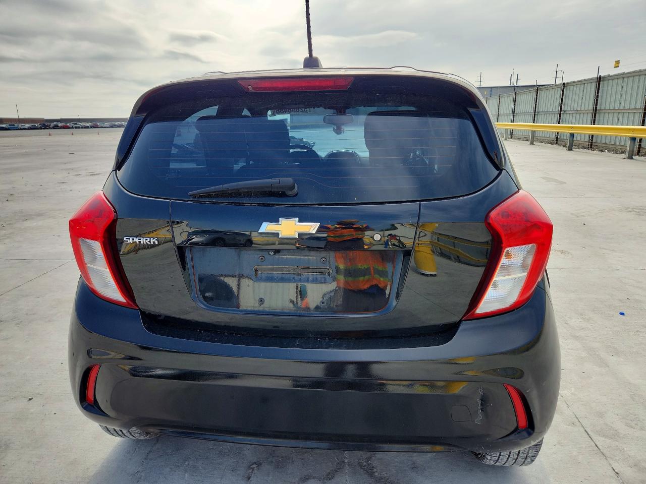 2017 CHEVROLET SPARK LS photo 11