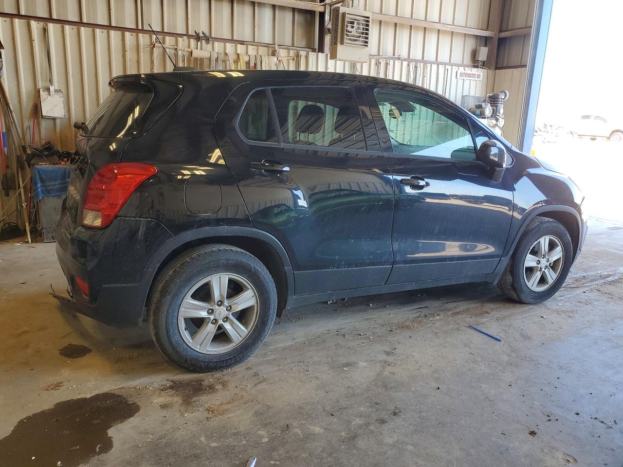2020 CHEVROLET TRAX LS photo 5