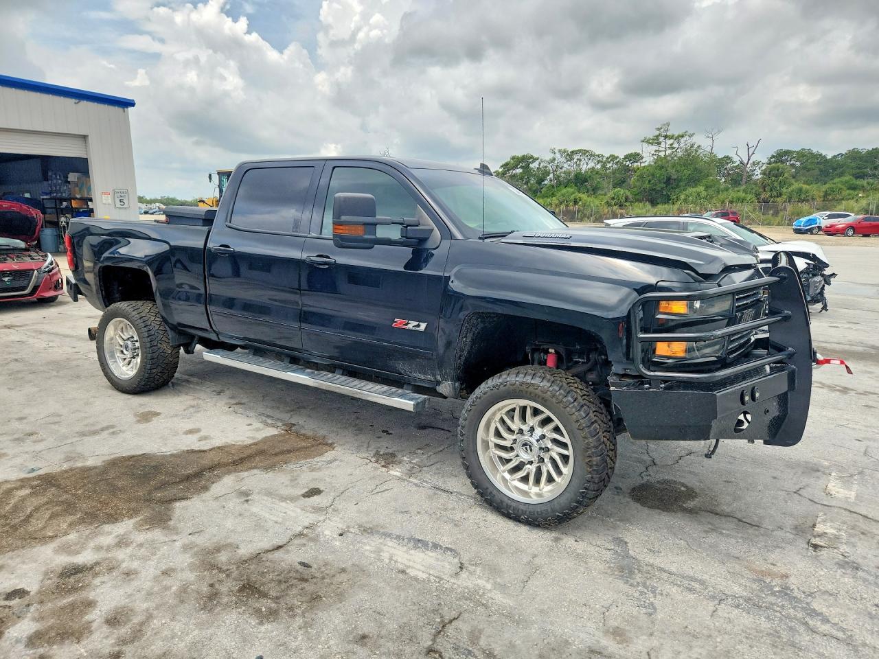 2017 CHEVROLET SILVERADO K2500 HEAVY DUTY LTZ photo 7