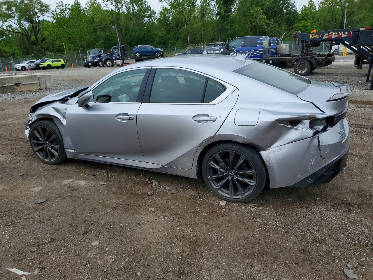 2023 LEXUS IS 350 F SPORT photo 3