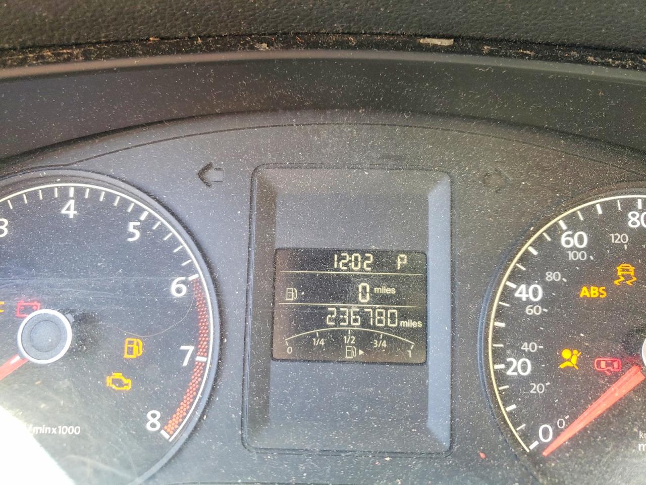2011 VOLKSWAGEN JETTA SEL photo 17