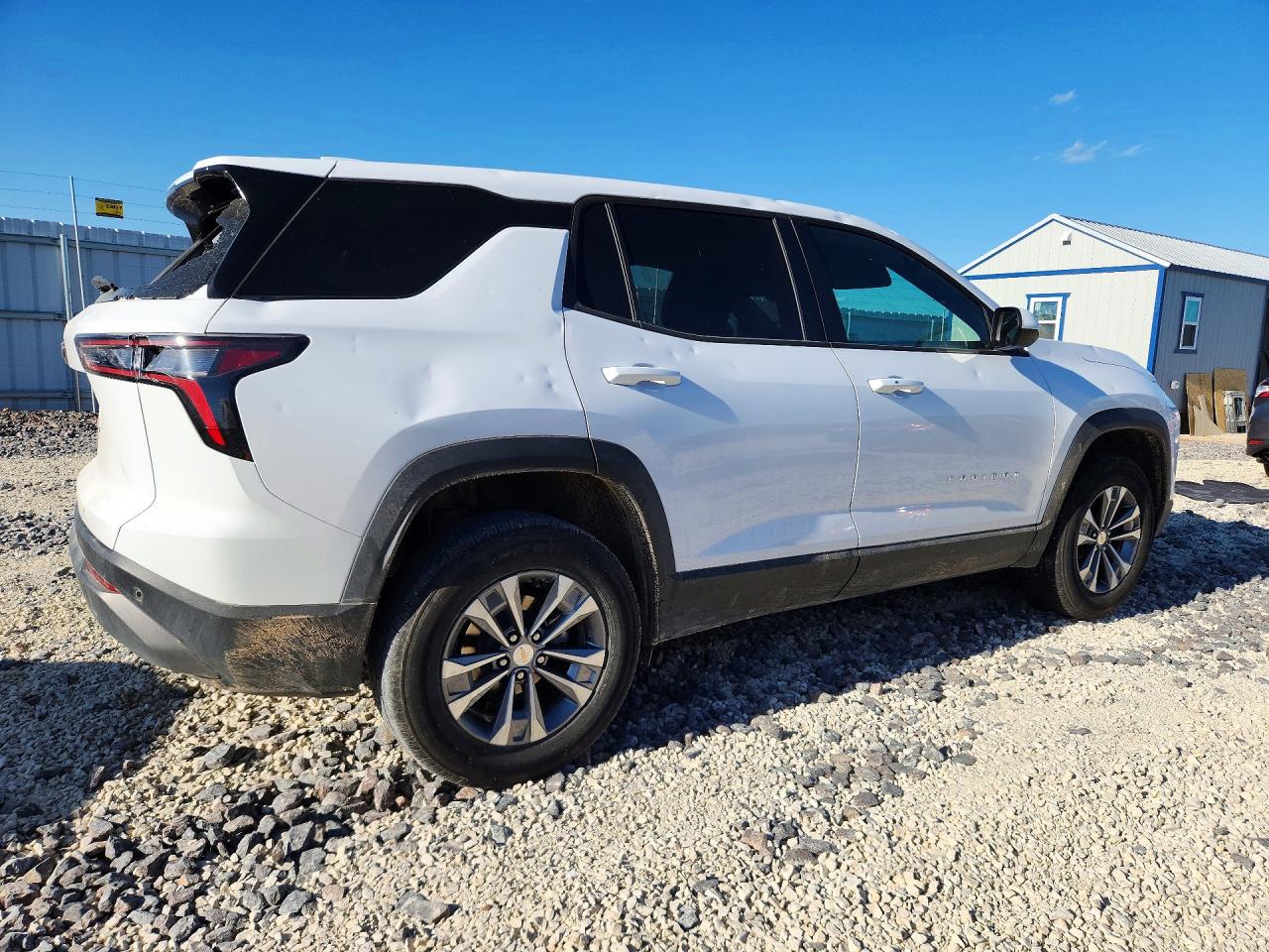 2026 CHEVROLET EQUINOX LT photo 5