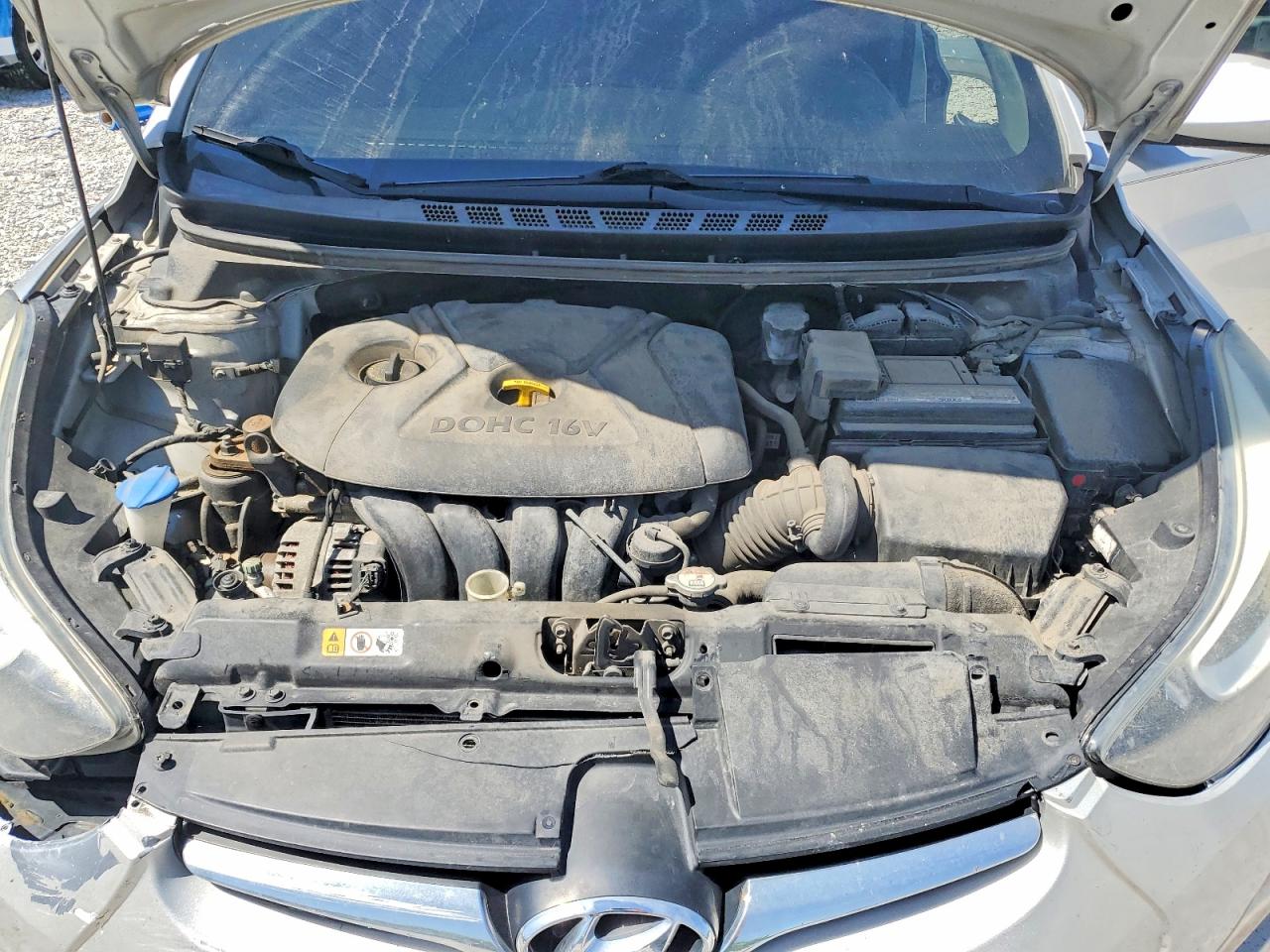 2015 HYUNDAI ELANTRA SE photo 21