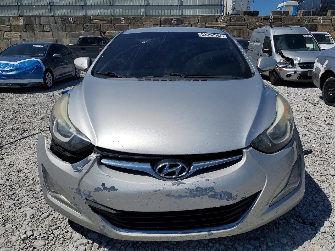 2015 HYUNDAI ELANTRA SE photo 9