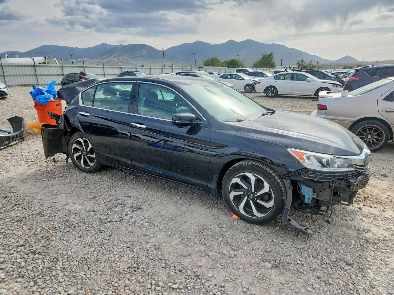 2016 HONDA ACCORD EXL photo 10