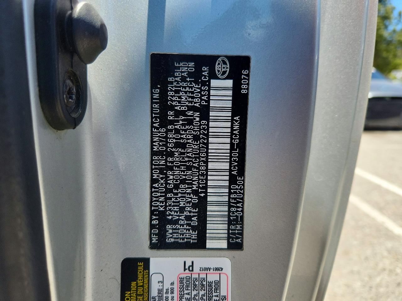2006 TOYOTA CAMRY SOLARA SE photo 25