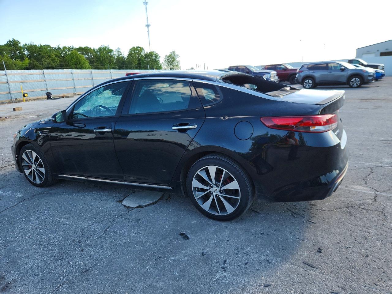 2016 KIA OPTIMA SXL photo 3