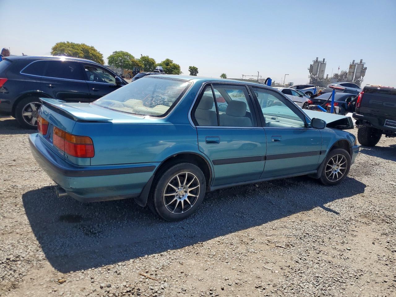 1991 HONDA ACCORD EX photo 5