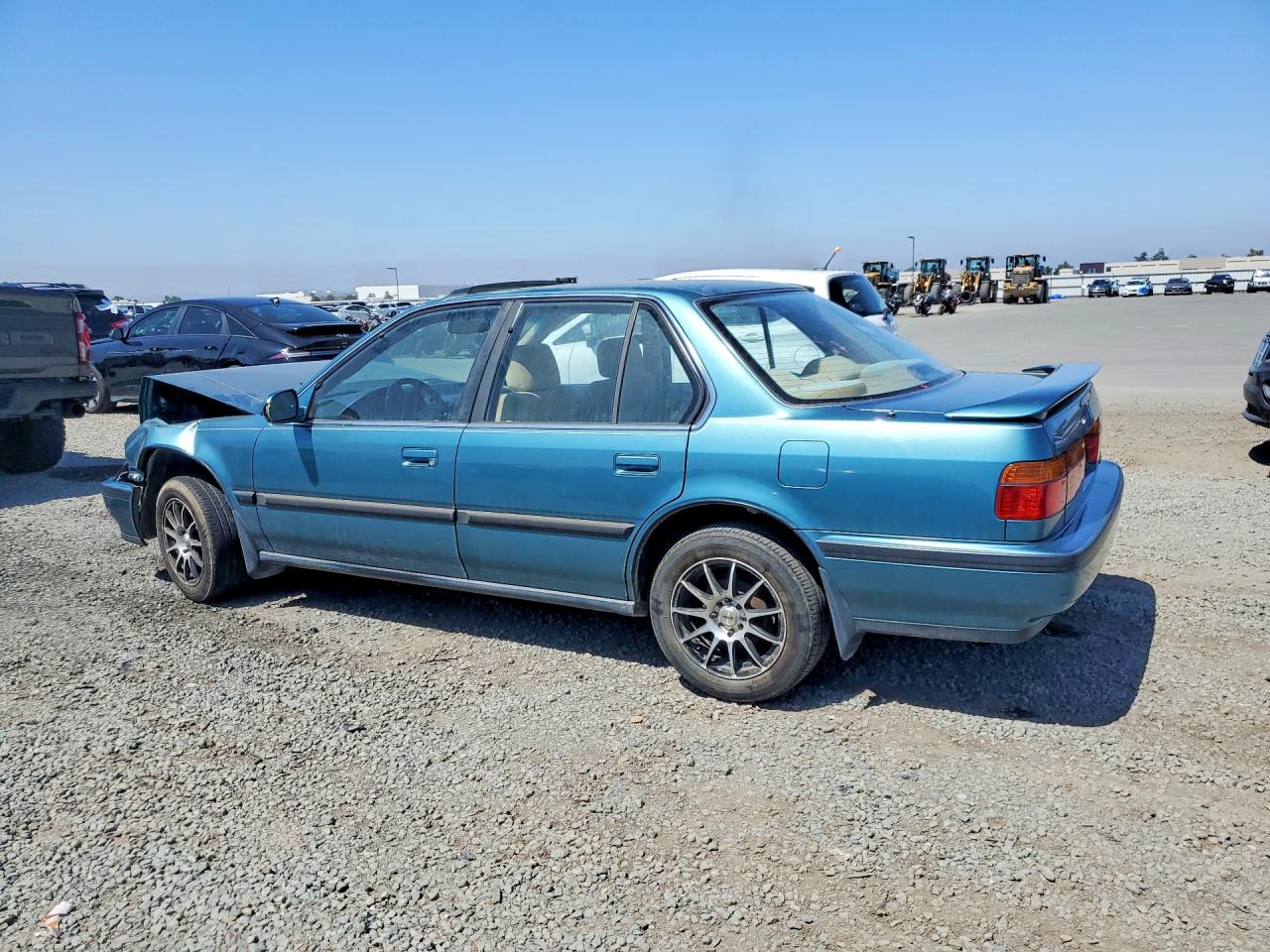 1991 HONDA ACCORD EX photo 3