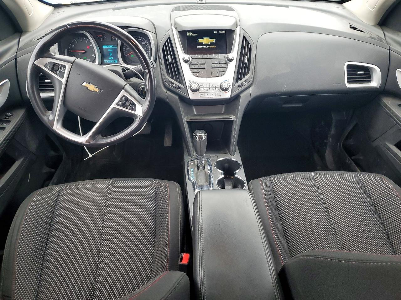 2017 CHEVROLET EQUINOX photo 15