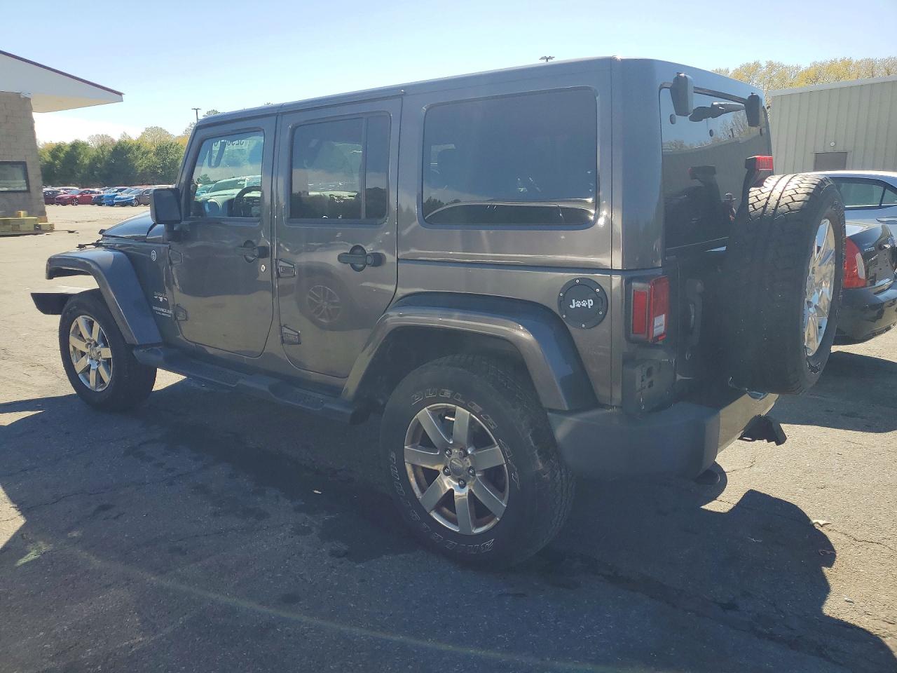 2016 JEEP WRANGLER UNLIMITED SAHARA photo 4