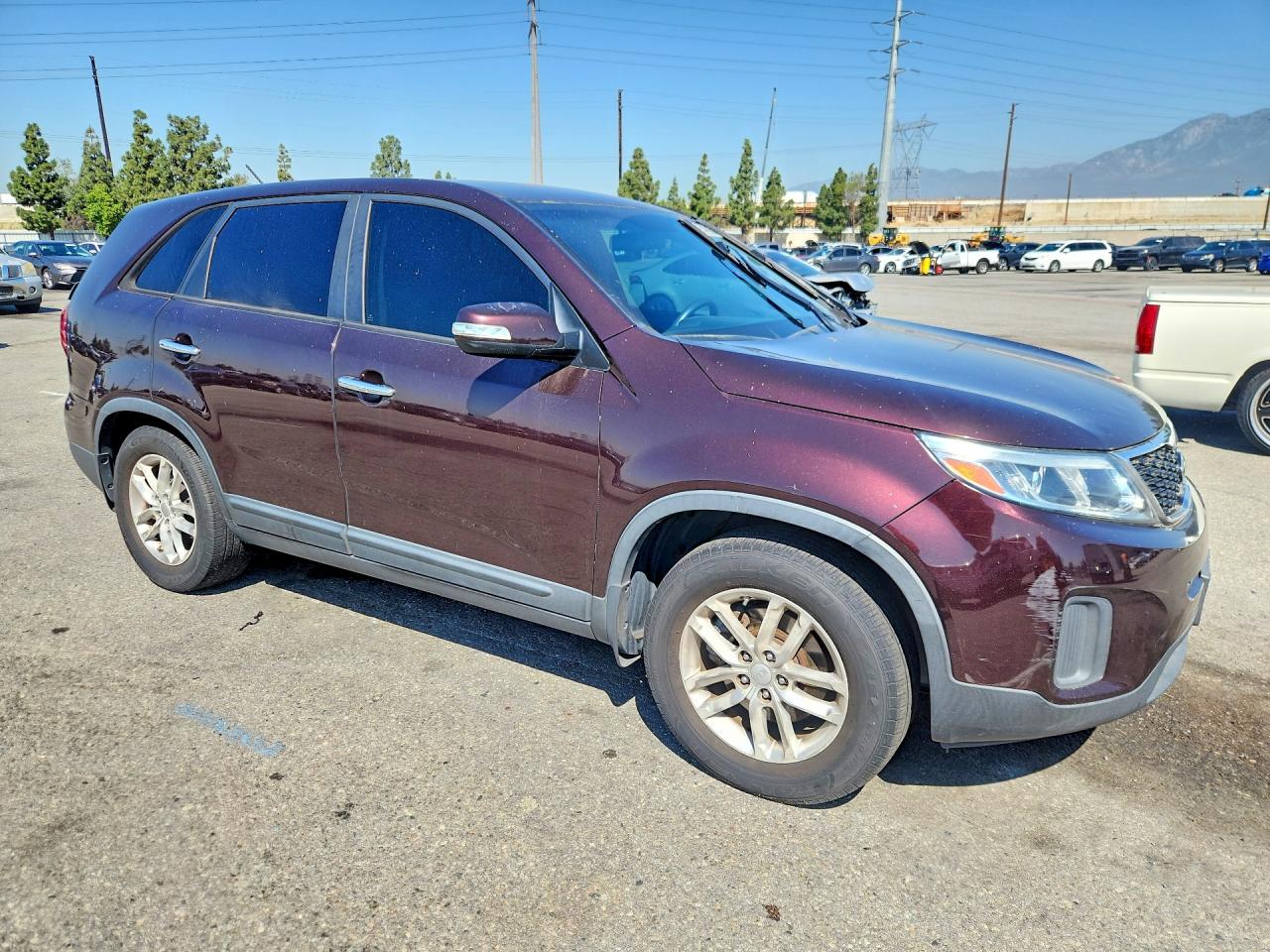 2014 KIA SORENTO LX photo 7