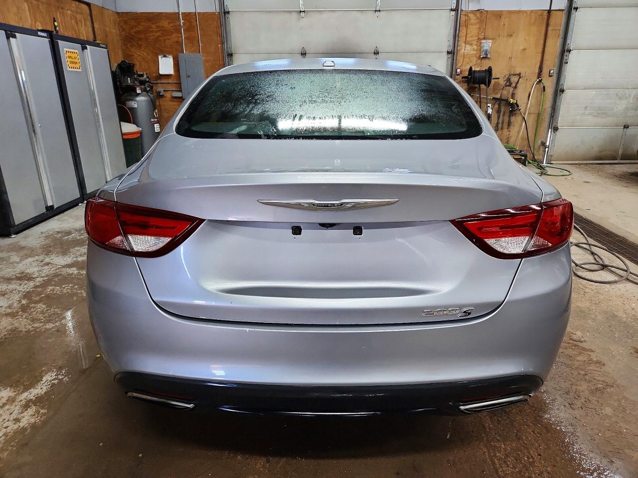 2015 CHRYSLER 200 S photo 16