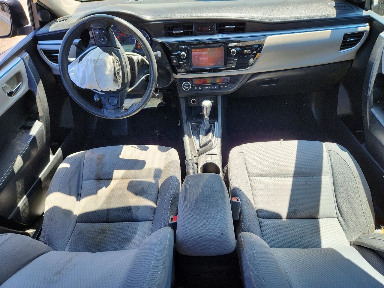 2016 TOYOTA COROLLA LE photo 15