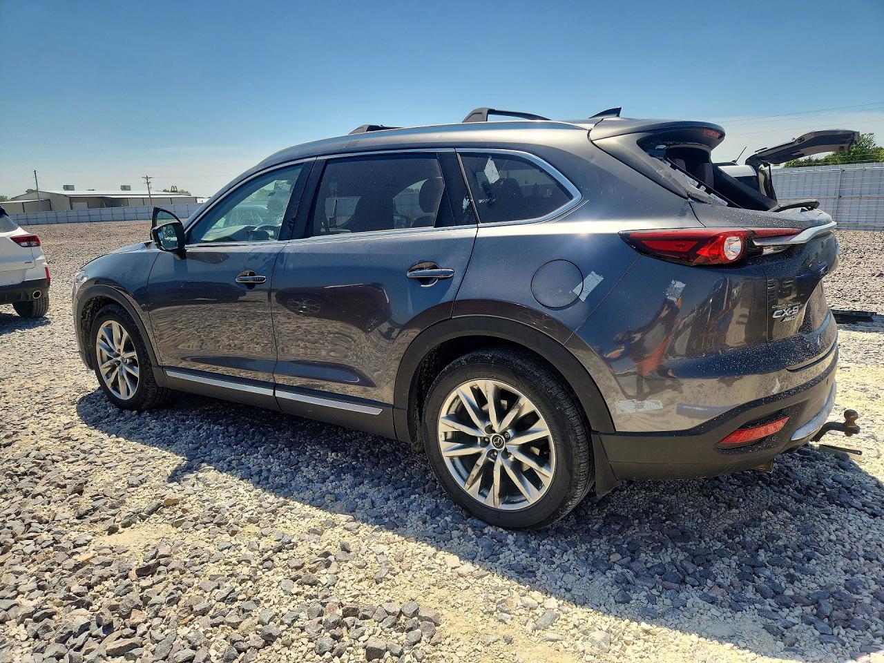 2016 MAZDA CX-9 SIGNATURE photo 2