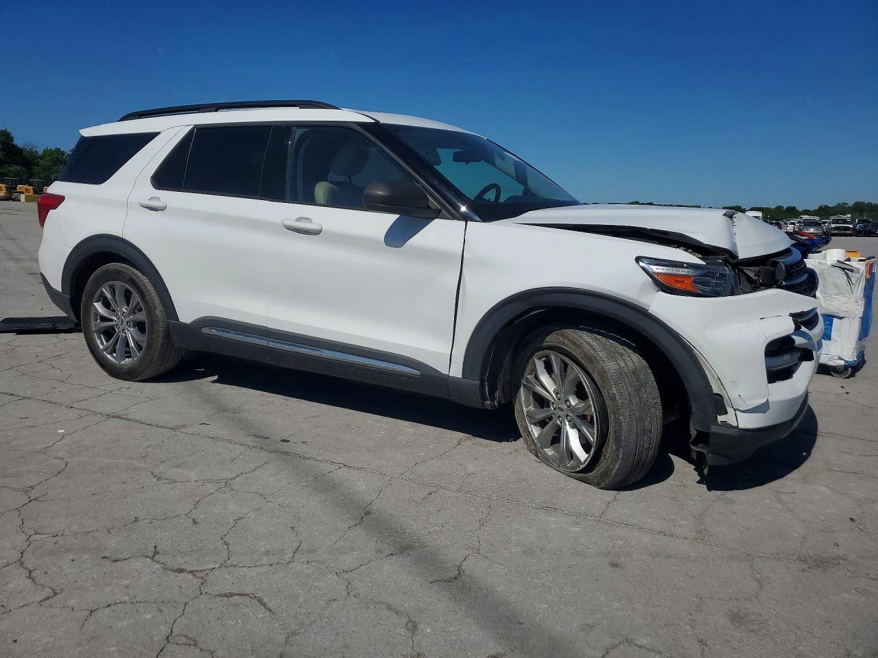 2020 FORD EXPLORER XLT photo 7