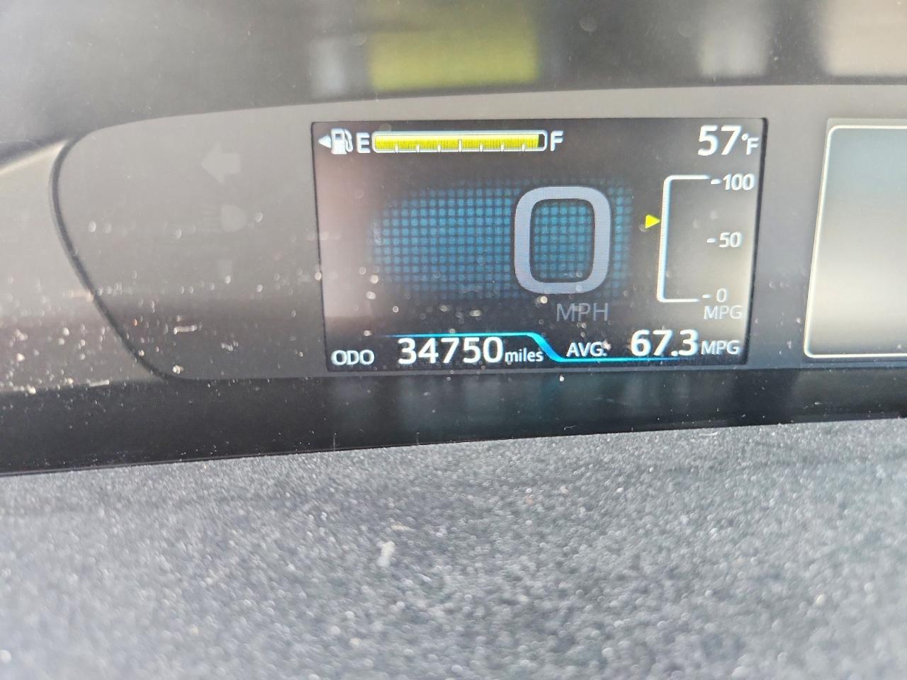 2018 TOYOTA PRIUS THREE photo 17