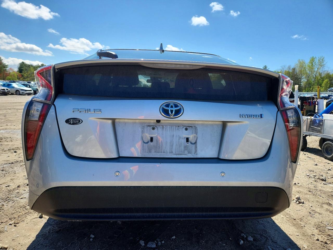 2018 TOYOTA PRIUS THREE photo 11