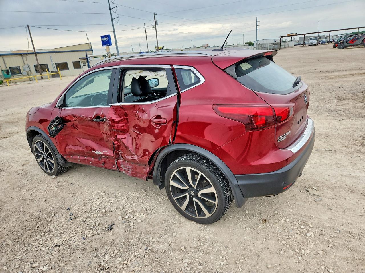 2019 NISSAN ROGUE SPORT SL photo 3