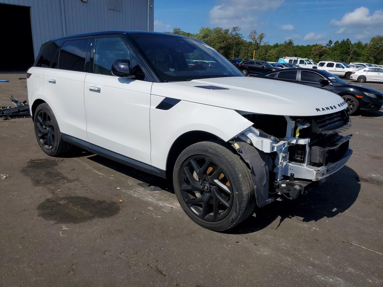 2023 LAND ROVER RANGE ROVER SPORT DYNAMIC SE photo 7