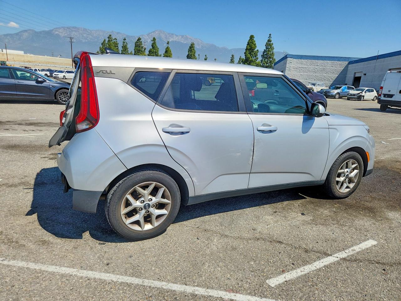2020 KIA SOUL S photo 7
