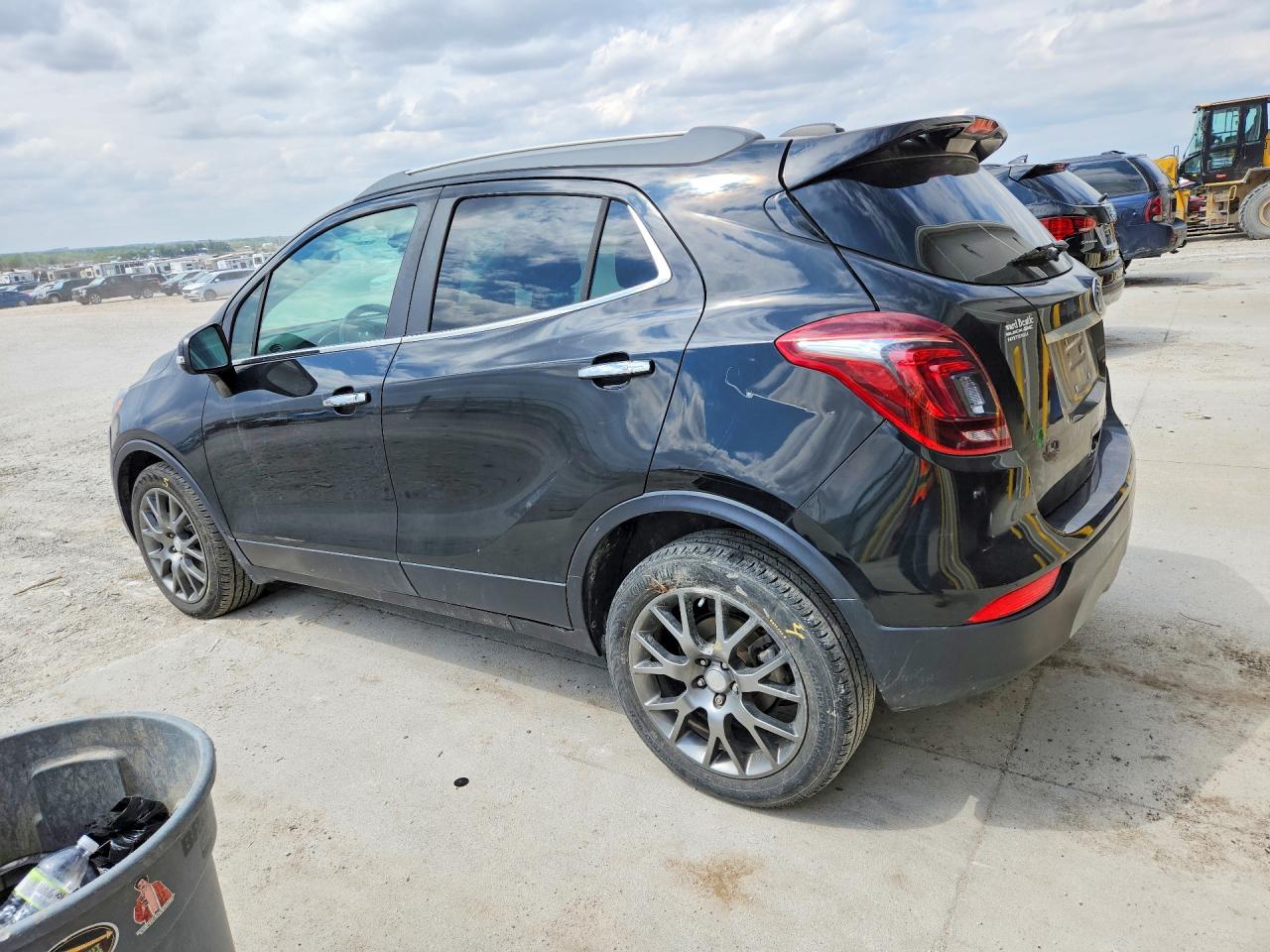 2019 BUICK ENCORE SPORT TOURING photo 3
