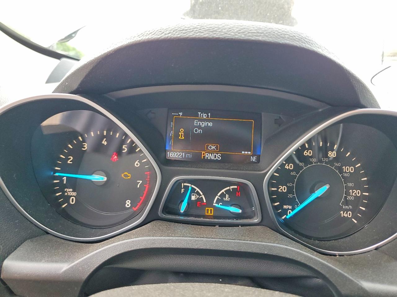 2017 FORD ESCAPE SE photo 17