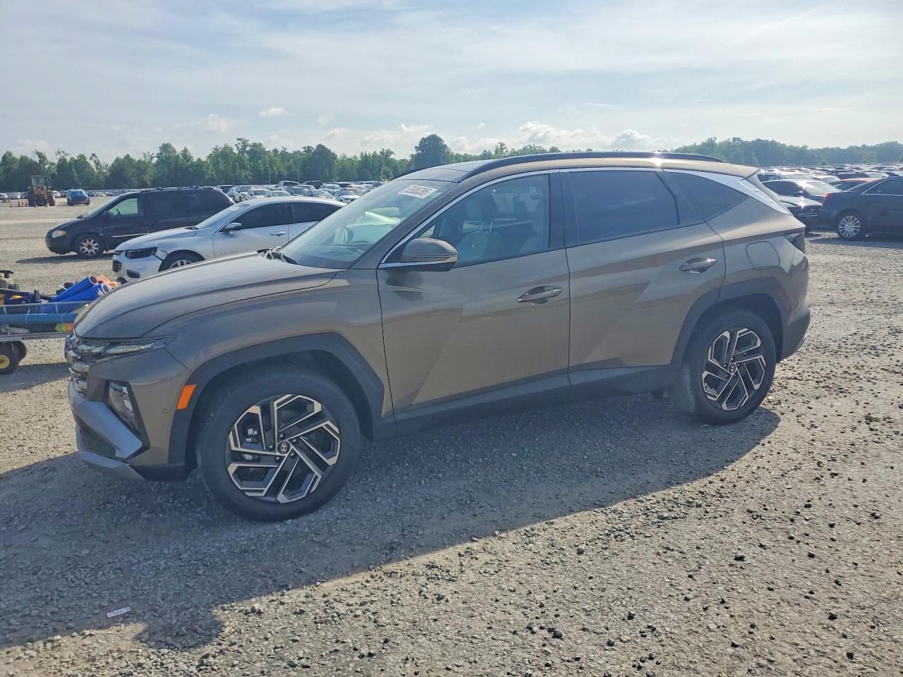 2025 HYUNDAI TUCSON