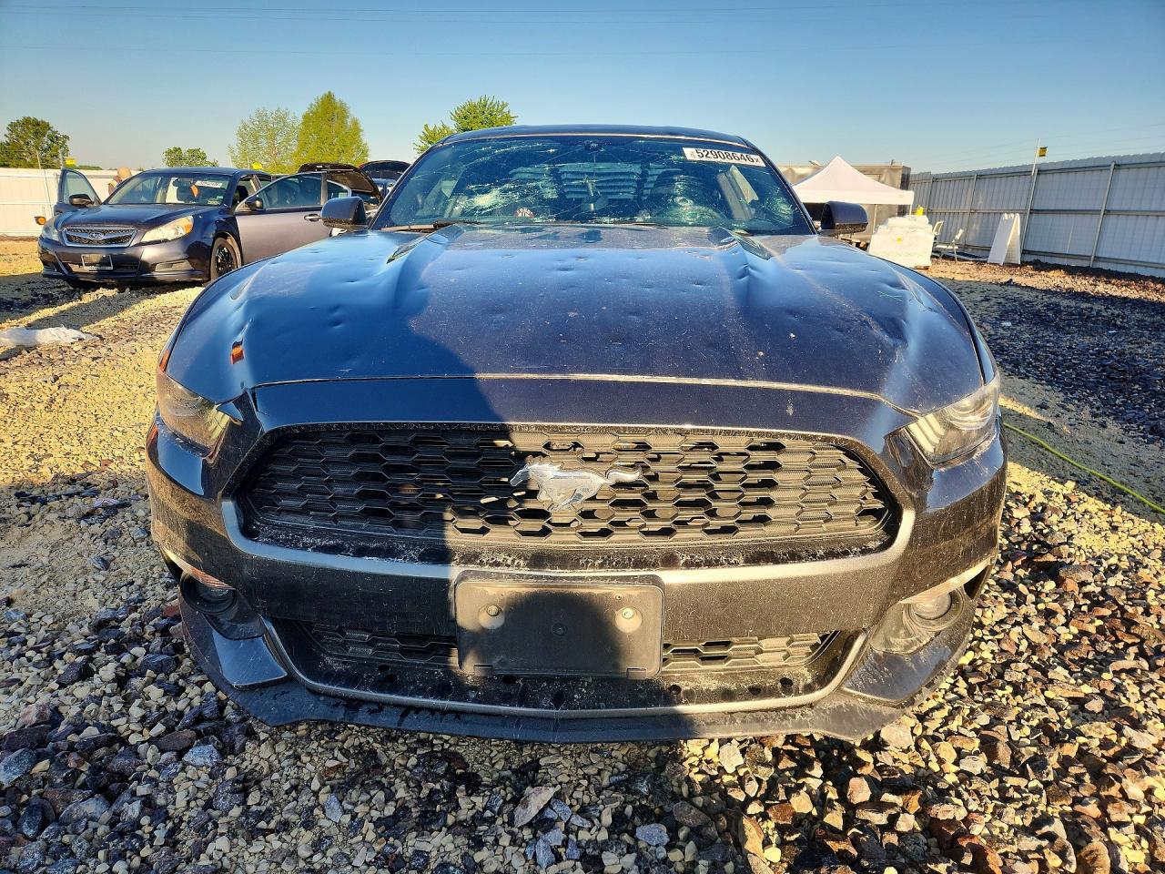 2017 FORD MUSTANG photo 9