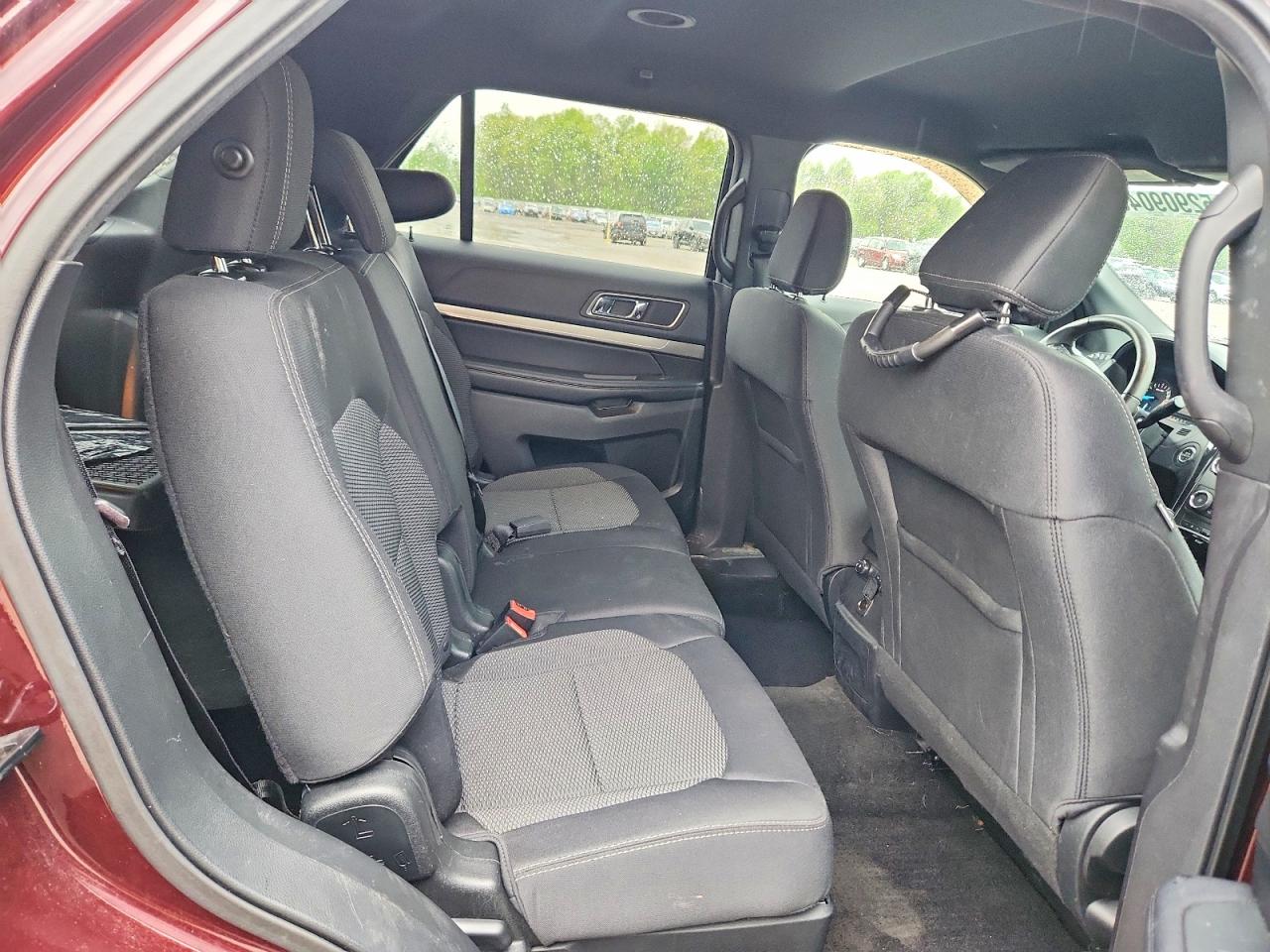 2018 FORD EXPLORER XLT photo 21