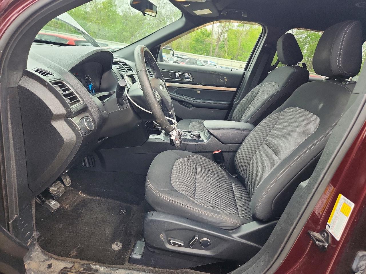 2018 FORD EXPLORER XLT photo 13