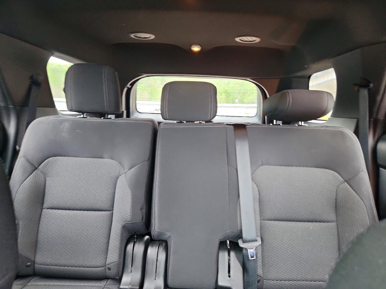 2018 FORD EXPLORER XLT photo 19