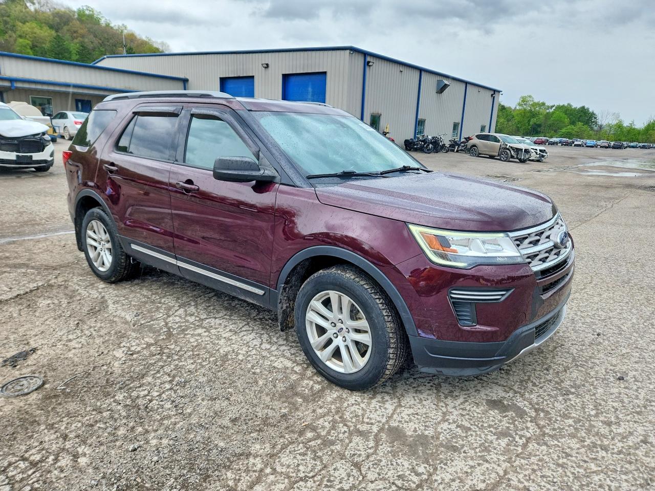 2018 FORD EXPLORER XLT photo 7