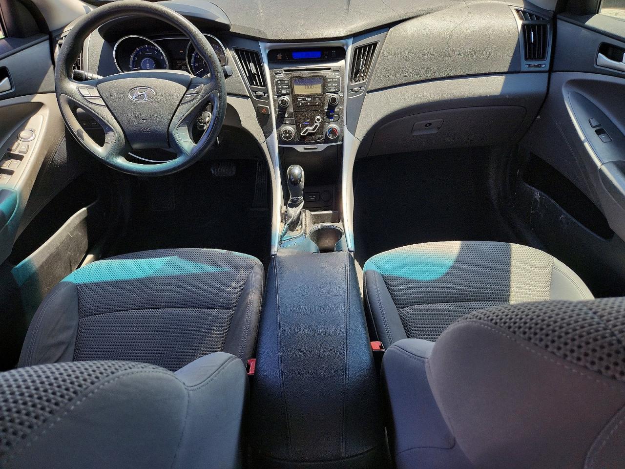 2011 HYUNDAI SONATA photo 8