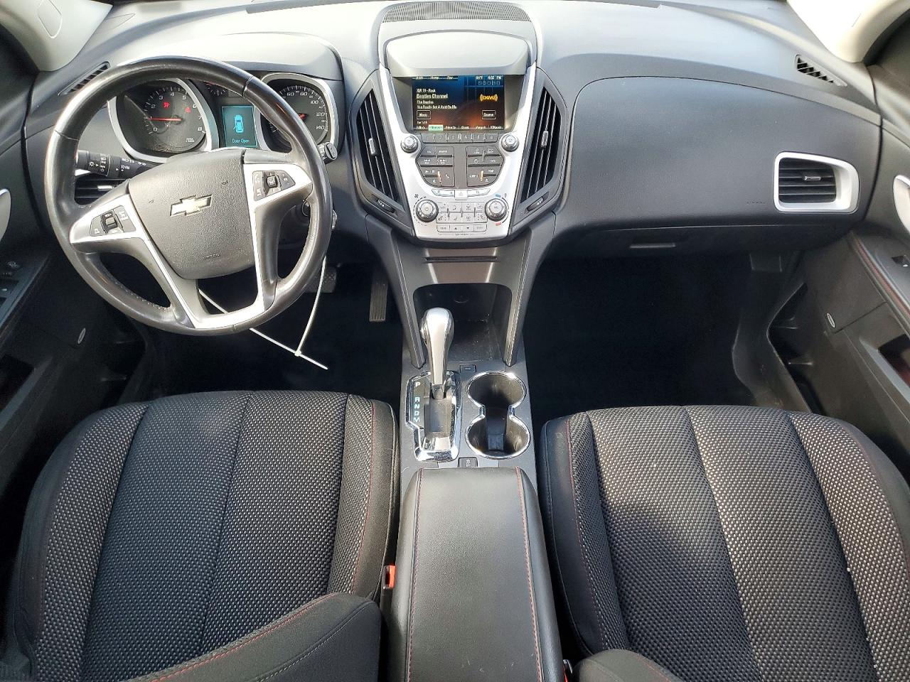 2015 CHEVROLET EQUINOX LT photo 22