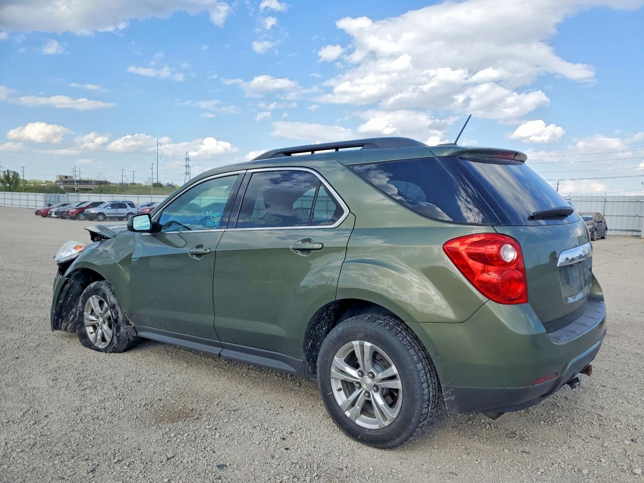 2015 CHEVROLET EQUINOX LT photo 4