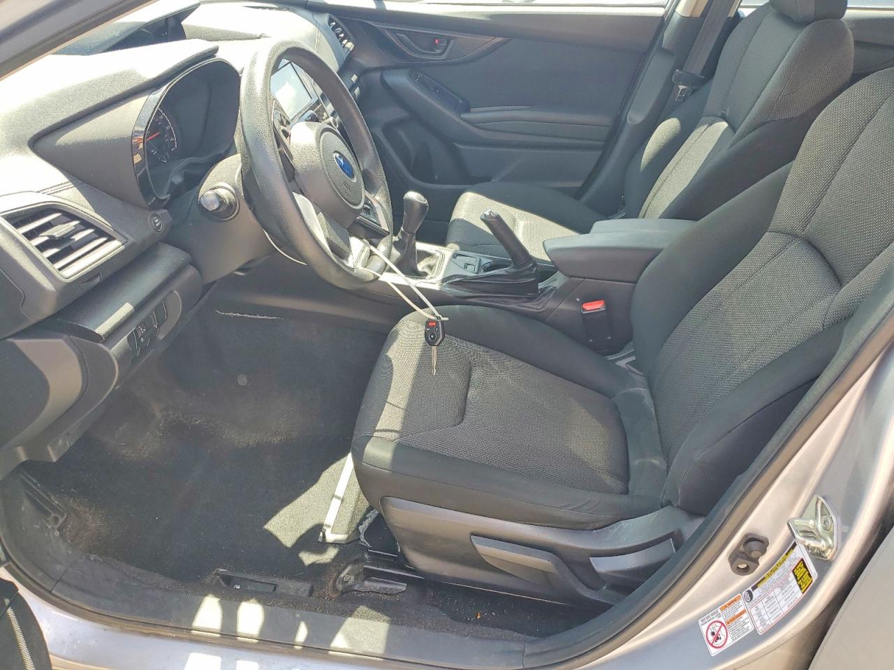 2017 SUBARU IMPREZA photo 13