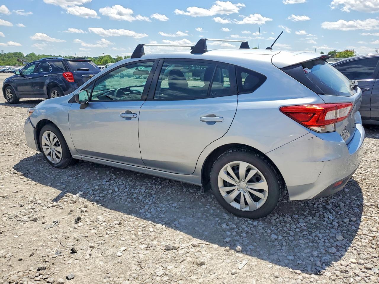 2017 SUBARU IMPREZA photo 3