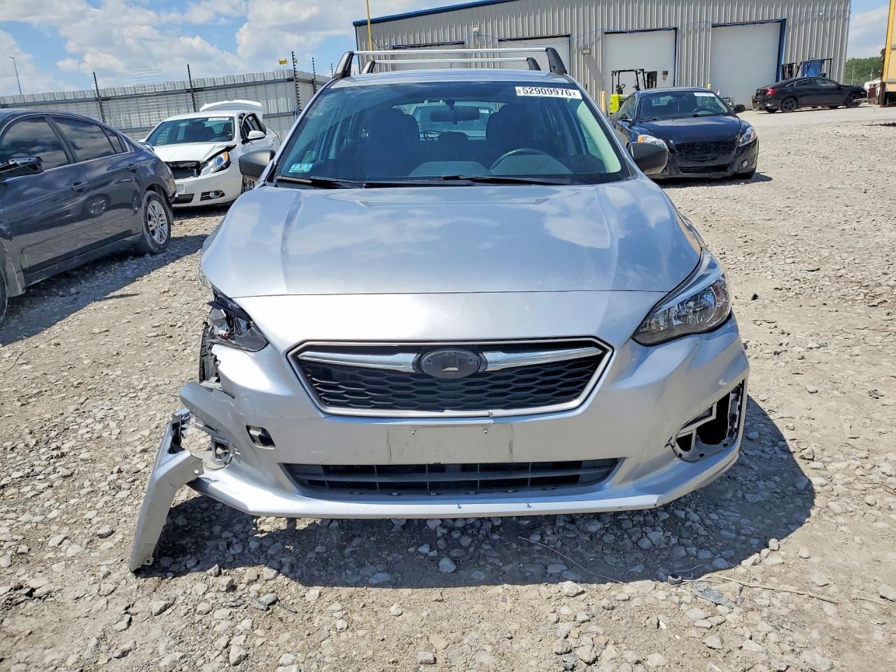 2017 SUBARU IMPREZA photo 9
