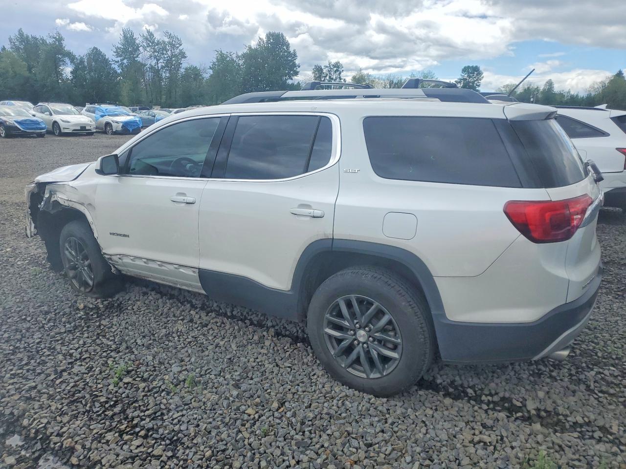 2019 GMC ACADIA SLT-1 photo 3
