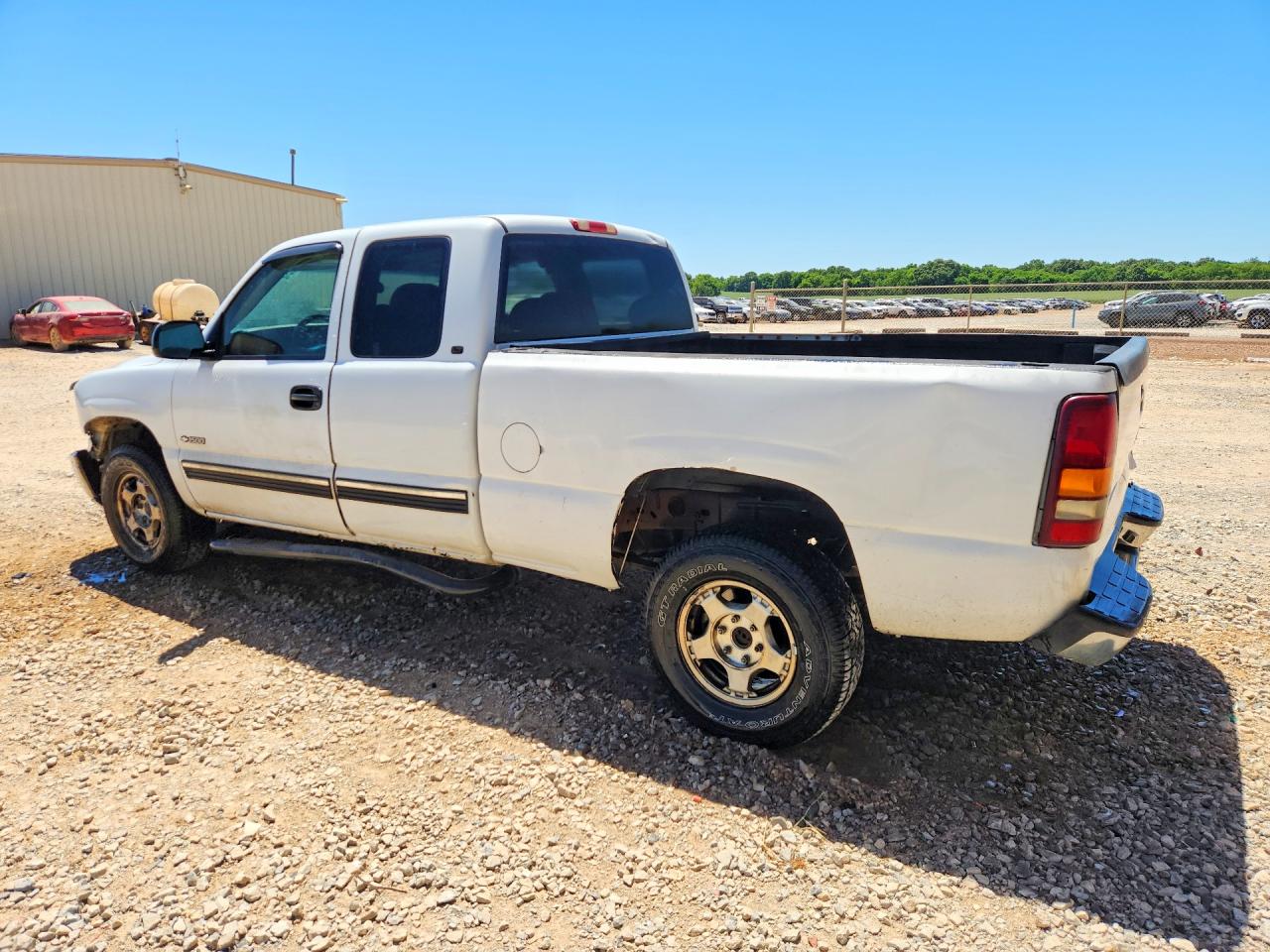 2000 CHEVROLET SILVERADO K1500 photo 3
