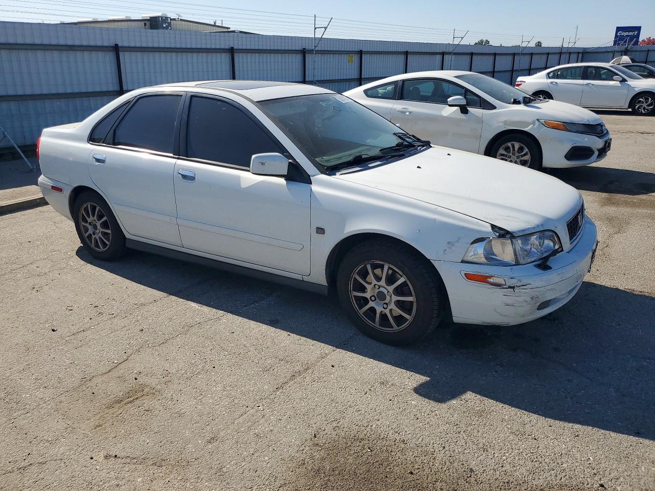 2003 VOLVO S40 1.9T photo 4