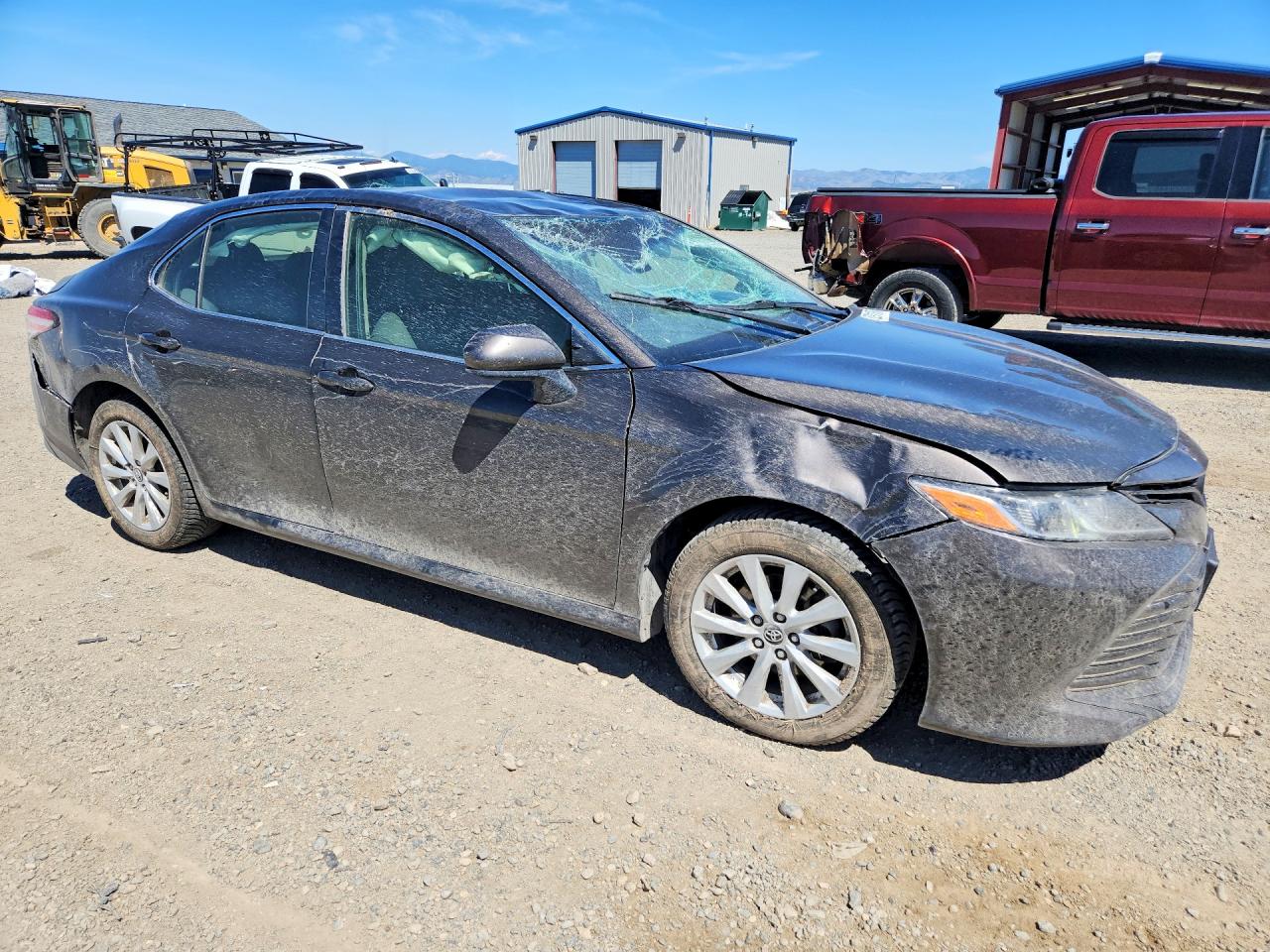 2018 TOYOTA CAMRY LE photo 7