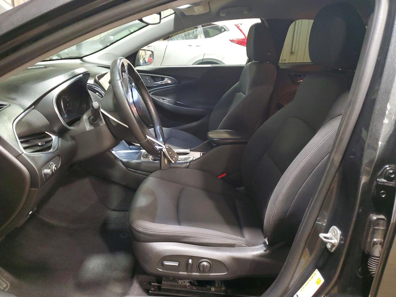 2016 CHEVROLET MALIBU LT photo 19
