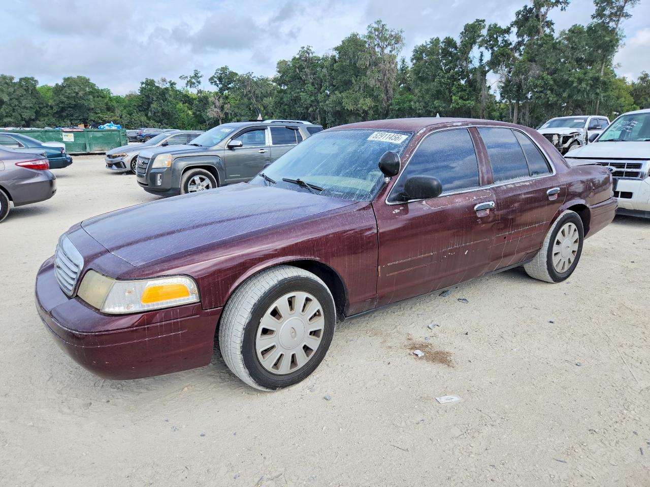 2006 FORD CROWN VICTORIA