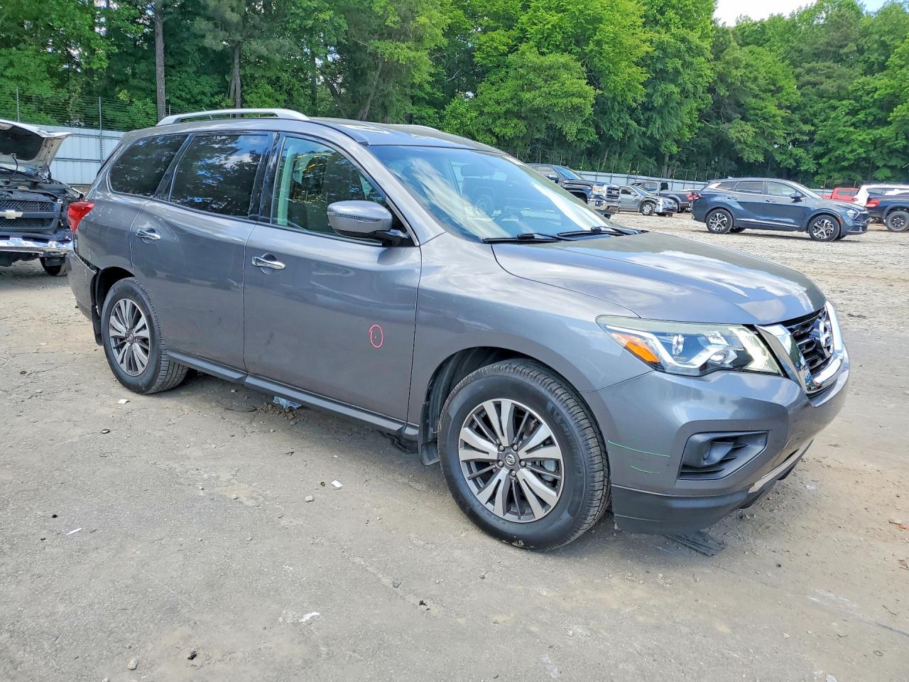 2017 NISSAN PATHFINDER S photo 10