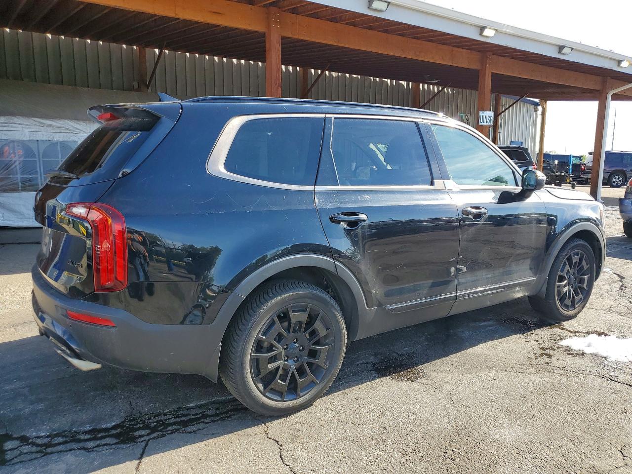 2021 KIA TELLURIDE EX photo 5