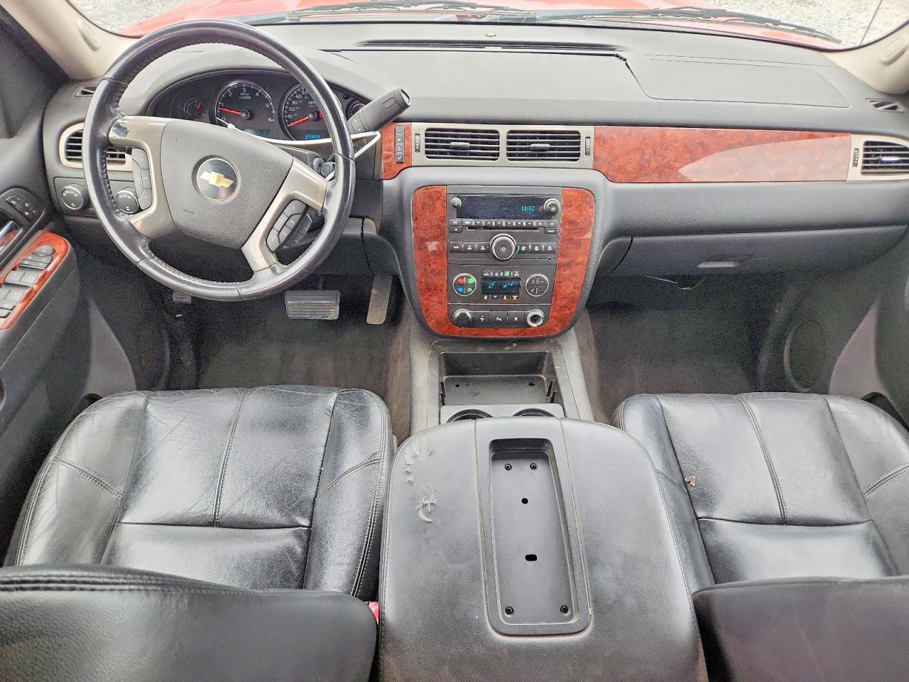 2011 CHEVROLET AVALANCHE LT photo 8