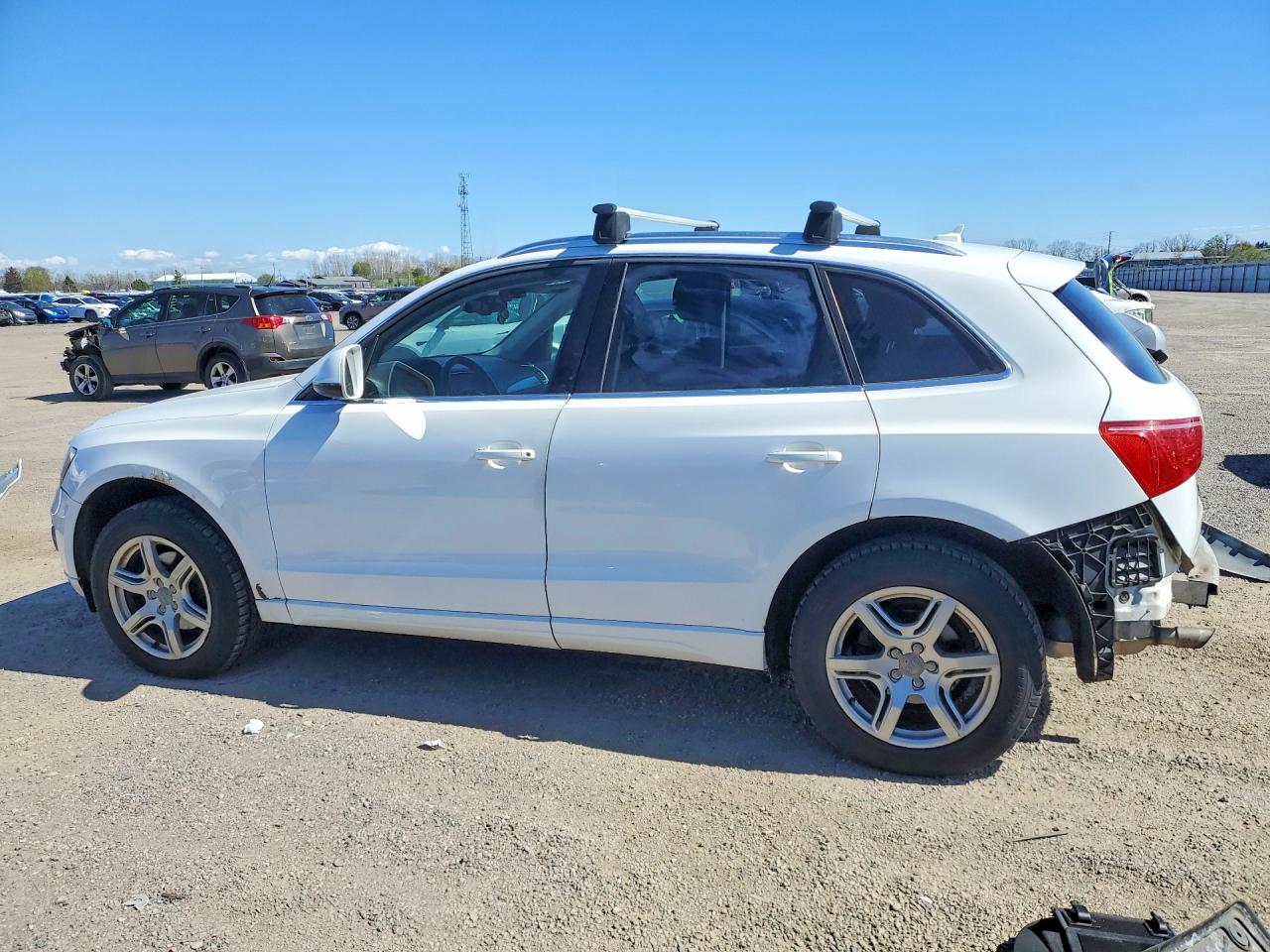 2012 AUDI Q5 PREMIUM PLUS photo 3
