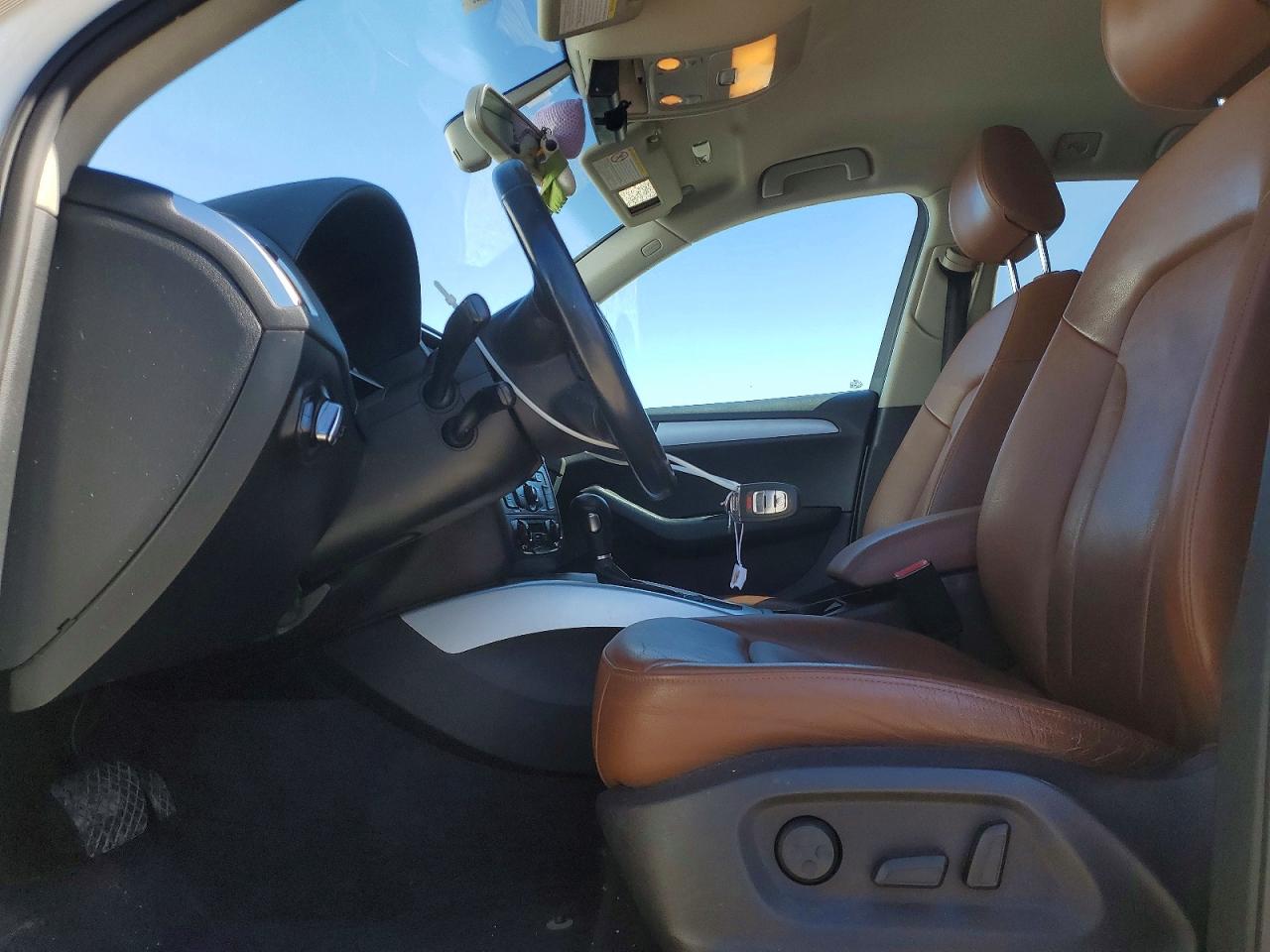 2012 AUDI Q5 PREMIUM PLUS photo 13